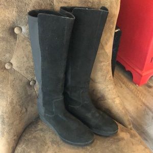 Victori Suede & Stretch Boot